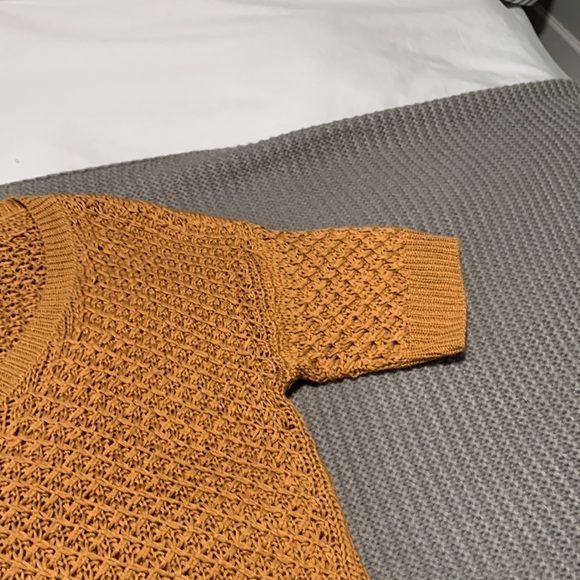 Rust colored short sleeve knit sweater - Picture 3 of 7